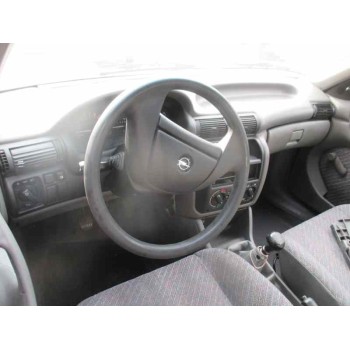 opel astra f berlina del año 1993