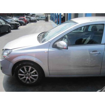 opel astra h berlina del año 2005