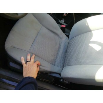 seat ibiza (6l1) del año 2004