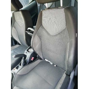 peugeot 308 del año 2008