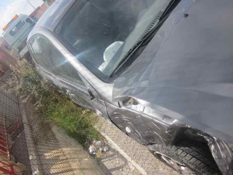 kia rio del año 2004