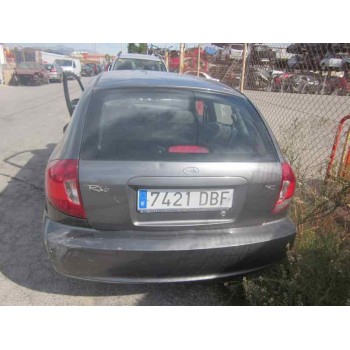 kia rio del año 2004