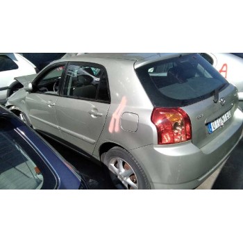 toyota corolla (e12) del año 2004