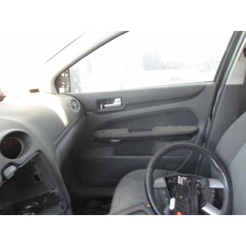 ford focus berlina (cap) del año 2004