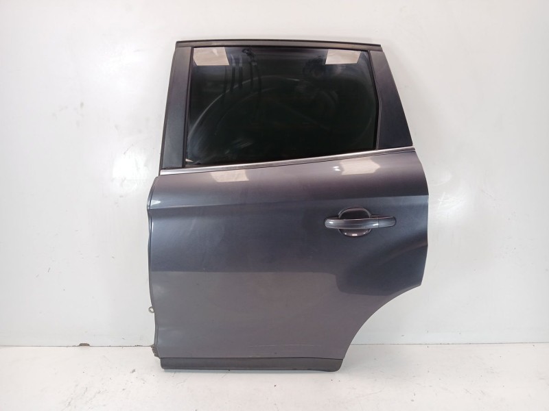 Recambio de puerta trasera izquierda para ford kuga i 2.0 tdci referencia OEM IAM 1520947  