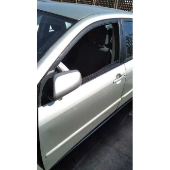 toyota corolla (e12) del año 2004