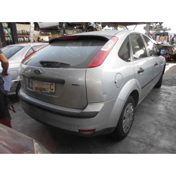 ford focus berlina (cap) del año 2004