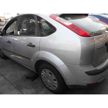 ford focus berlina (cap) del año 2004