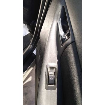 toyota corolla (e12) del año 2004