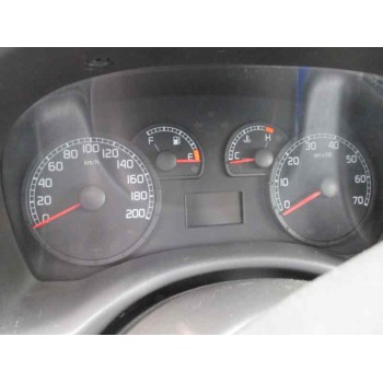 fiat punto berlina (188) del año 2005