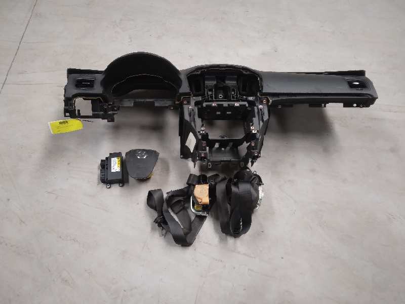 Recambio de kit airbag para opel insignia berlina sport 4x4 referencia OEM IAM 13578322 1ª SERIE 