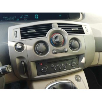 renault grand scenic del año 2007