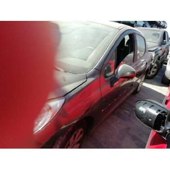 peugeot 207 del año 2006