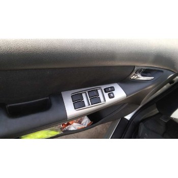 toyota corolla (e12) del año 2004