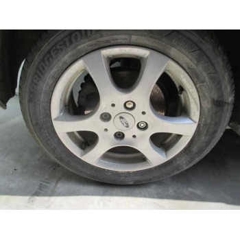 ford focus berlina (cak) del año 2003