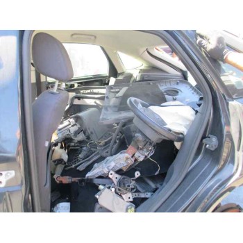 ford focus berlina (cap) del año 2005