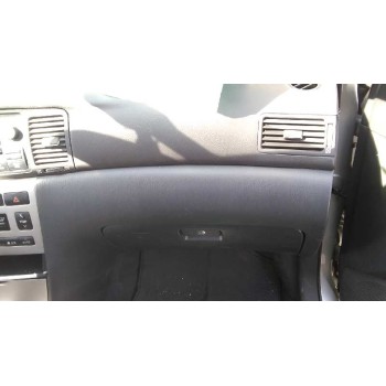 toyota corolla (e12) del año 2004