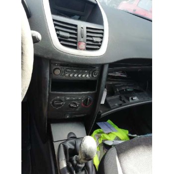 peugeot 207 del año 2006