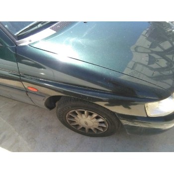 ford escort berlina del año 1996