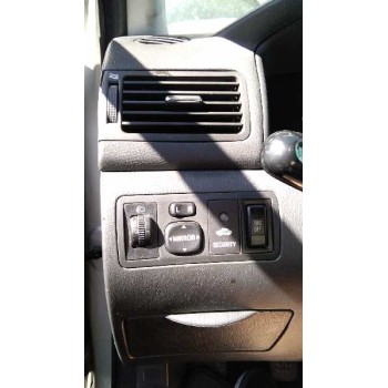 toyota corolla (e12) del año 2004