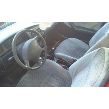 nissan primera berl./familiar (p10/w10) del año 1996