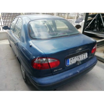 daewoo lanos del año 2000