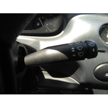 ford escort berlina del año 1996