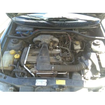 ford escort berlina del año 1996