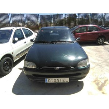 ford escort berlina del año 1996