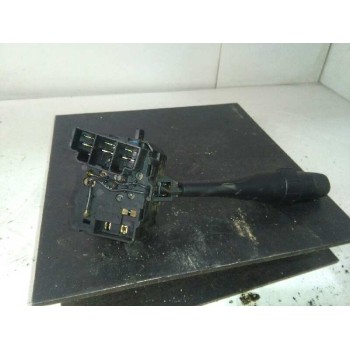 Recambio de mando luces para nissan vanette cargo 2.3 diesel referencia OEM IAM 36828B03G9  VOLANTE