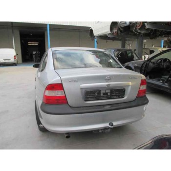 opel vectra b berlina del año 1997