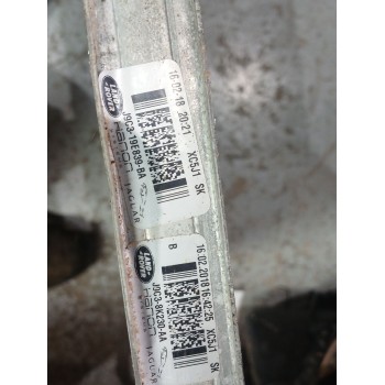 Recambio de radiador agua para jaguar e-pace (x540) 2.0 d150 referencia OEM IAM j9c319e839ba  