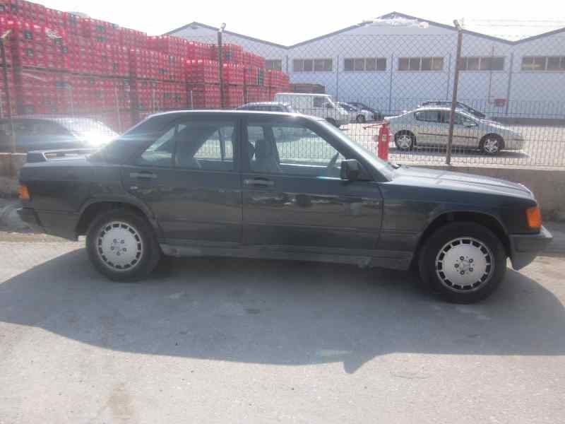 mercedes-benz 190 e w-201 del año 1988
