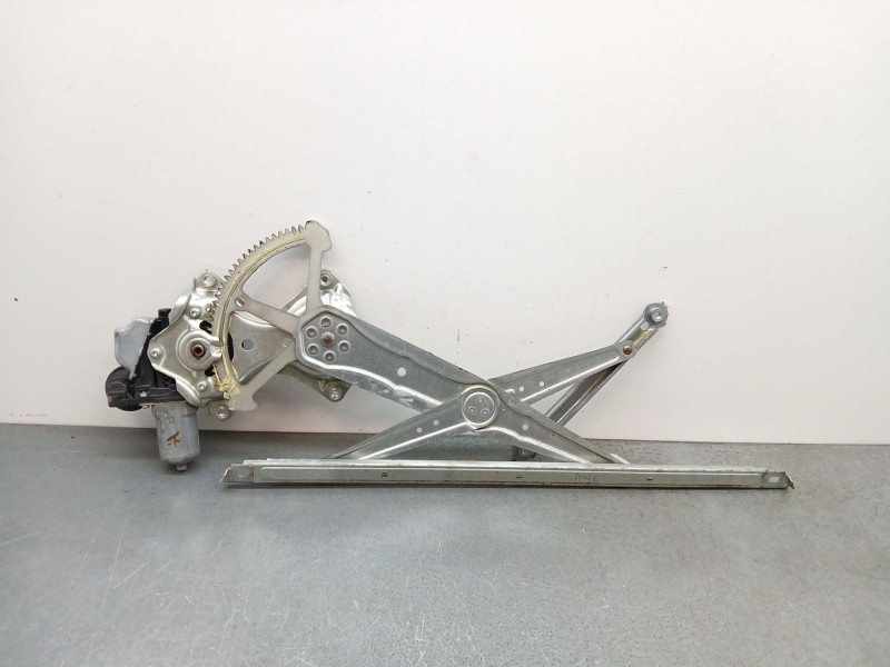 Recambio de elevalunas delantero derecho para lexus is iii (_e3_) 300h (ave30_) referencia OEM IAM 8571053090 7 pines 