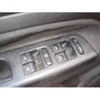 volkswagen golf iv berlina (1j1) del año 2000