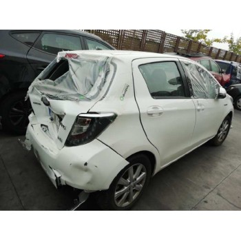 toyota yaris del año 2013