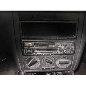 volkswagen golf iv berlina (1j1) del año 2000