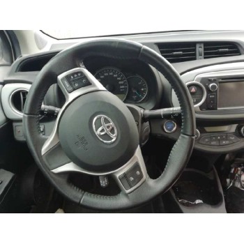 toyota yaris del año 2013