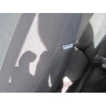 volkswagen golf iv berlina (1j1) del año 2000