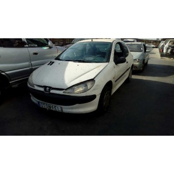 PEUGEOT 206 BERLINA