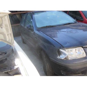 VOLKSWAGEN POLO BERLINA (6N2)