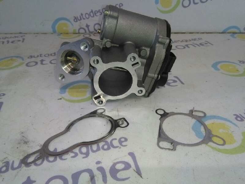 Recambio de valvula egr para opel vivaro furgón/combi (07.2006 =>) 2.0 16v cdti (m9r-630) referencia OEM IAM 8200797706 NUEVO 82