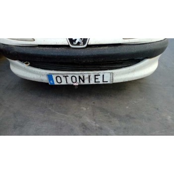 peugeot 206 berlina del año 2000