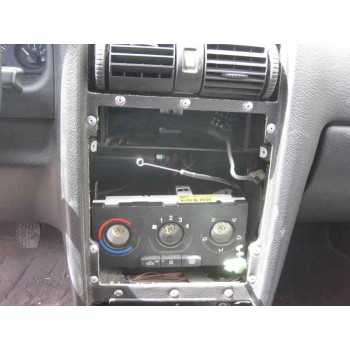 opel astra g berlina del año 2002