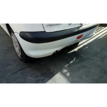 peugeot 206 berlina del año 2000