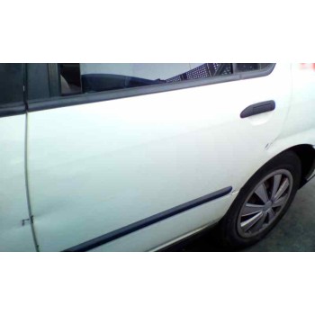 nissan primera berlina (p11) del año 2001