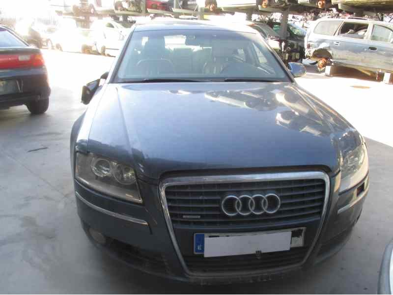 AUDI A8 (4E2)