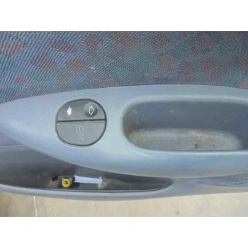 ford fiesta berlina del año 1996