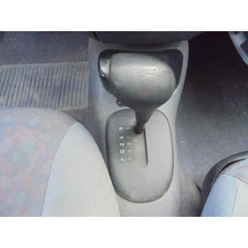 ford fiesta berlina del año 1996