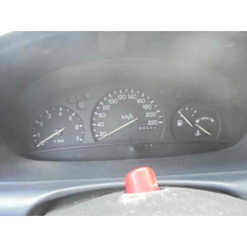 ford fiesta berlina del año 1996